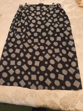 Traje de mujer negro y plateado