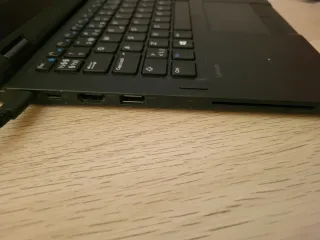 Portátil Dell Táctil Negro