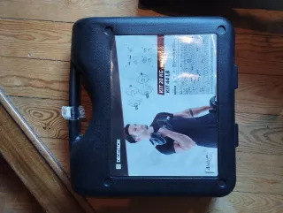 Banco abdominales + 2 mancuernas 10kg