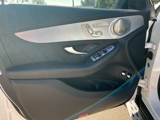 Mercedes-Benz GLC Coupe 300e - 320cv