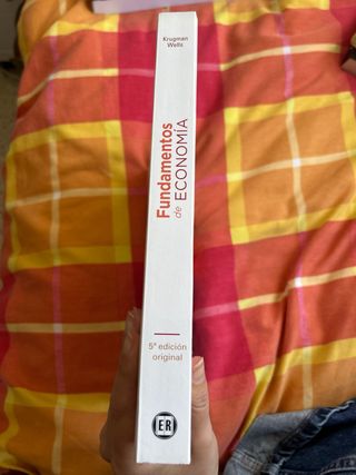 FUNDAMENTOS DE ECONOMIA 5 EDICION
