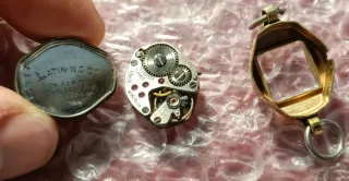Orologio di forma da donna