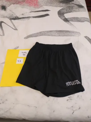 Pantalón corto chándal negro talla M