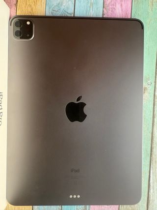 iPad Pro 11 M1  128GB + magic keyboard + pencil