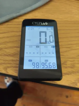 Ciclocomputador CYCPLUS M3+ accesorios