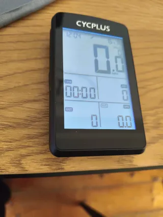 Ciclocomputador CYCPLUS M3+ accesorios