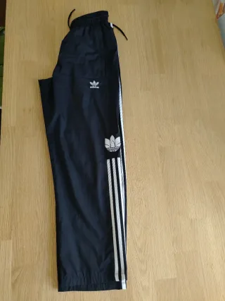 Pantaloni Adidas neri 14 anni