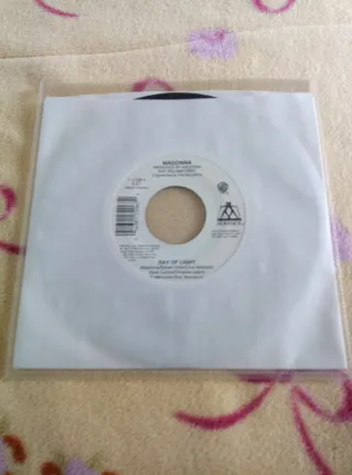 Madonna Ray of Light 7" US single
