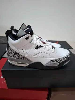 Jordan Son of Mars Low Blancas