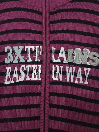 Chaqueta Inside Talla M Rayas Morado/Negro