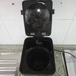 Cafetera Tefal Negra