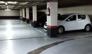 Se vende plaza de garaje en Avenida Juan Carlos I