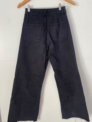 Pantalones Rectos Negros