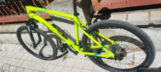Bicicleta Rockrider 100 con ruote da 27.5
