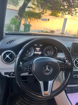 Mercedes-Benz GLA 2015