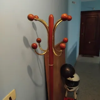 Perchero de pie madera y metal