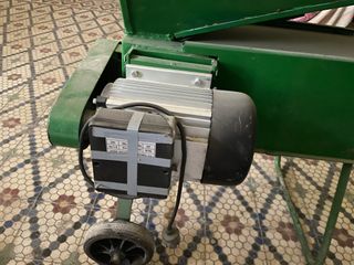 Peladora/Descascarilladora Almendras