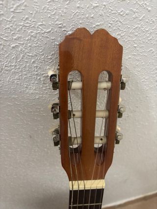 Guitarra Admira Alba 3/4 con funda negra
