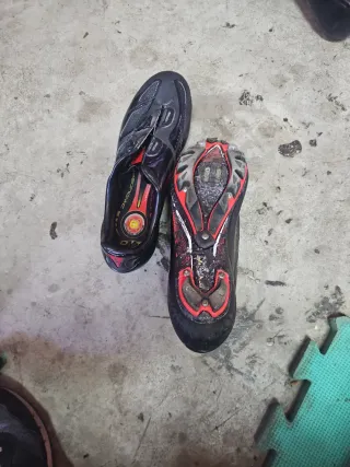 Zapatillas Ciclismo DMT Negras talla 44