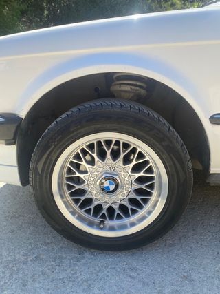 BMW E30 318i unico propietario