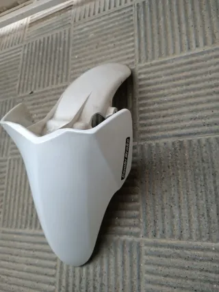 Guardabarros Honda PCX 2011 para reparar