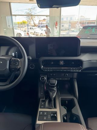 Toyota Land Cruiser 2025