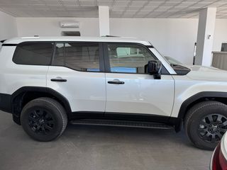 Toyota Land Cruiser 2025