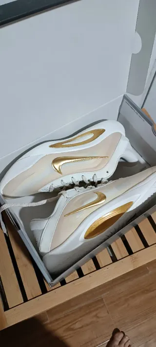Nike Air Zoom G.T. Cut 2 Oro