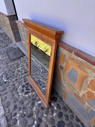 Espejo de madera rústico