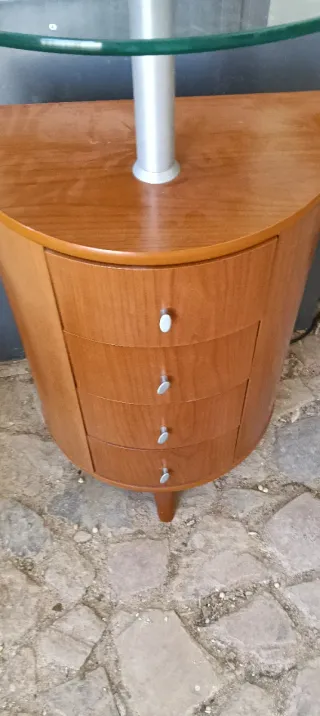 Mesita auxiliar cristal y madera