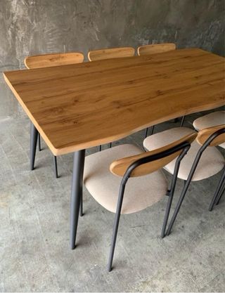 Mesa comedor madera y metal