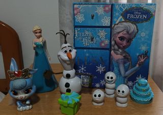 Lote Figuras Frozen y Conejo
