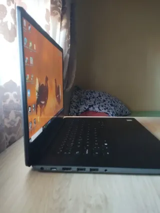 Dell Vostro 5581 16GB RAM 256GB SSD