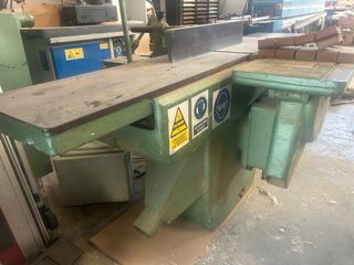 Regrueso y Labrante carpintería normativa