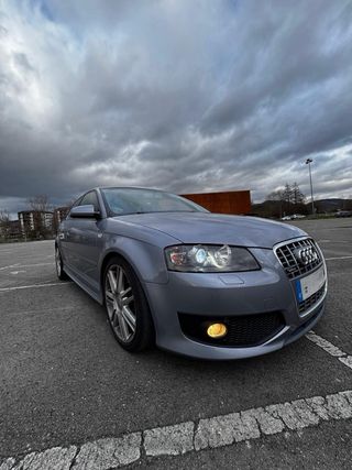Audi A3 3.2 quattro