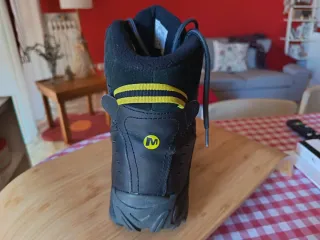 Scarponi invernali Merrell n. 44