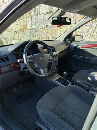 Opel Astra 1.7 CDTI 150.000 Km