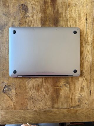 MacBook Pro 13 2017 – i5 – 8GB RAM – SSD 128GB