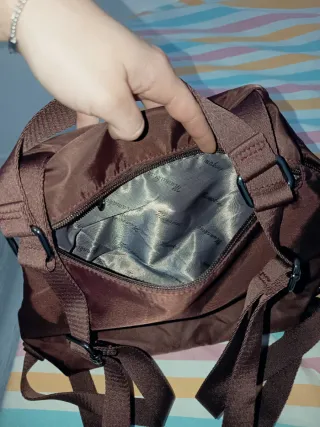 Mochila pequeña marrón