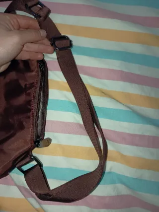 Mochila pequeña marrón