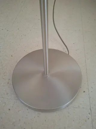 Lámpara de pie moderna