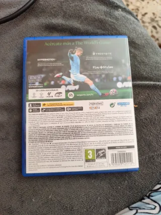 Caja FC 24 PS5 (sin juego)