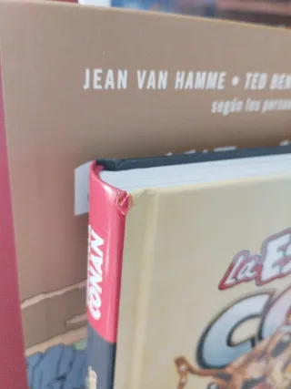 Lote 3 Comics Blake Hulk Conan