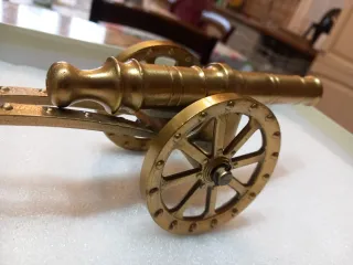 Modellino cannone ottone decorativo