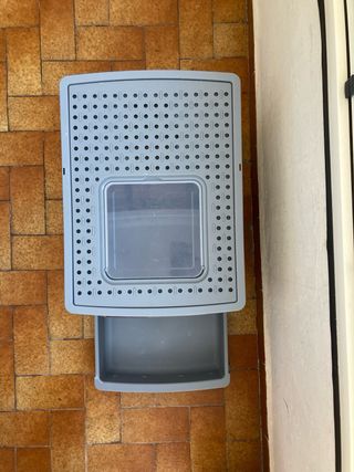 Arenero para gatos nuevo