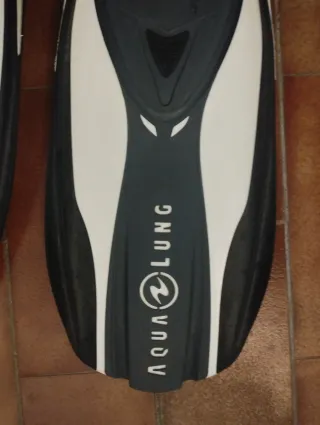 Aletas de buceo AquaLung woman