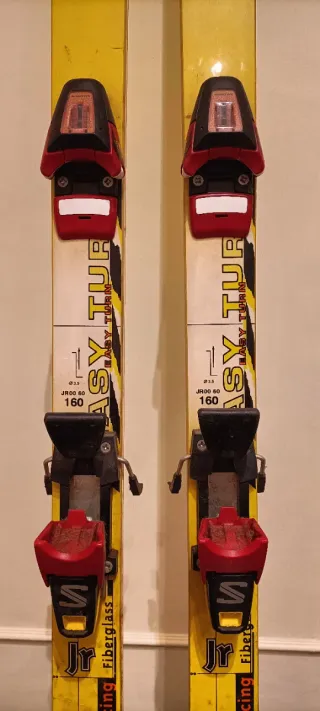 Esquís Rossignol Comp J y fijaciones Salomon