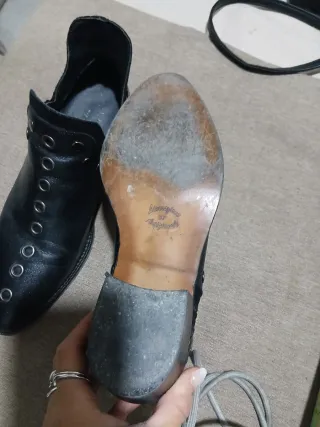 Botines Alpe Negros con ojales