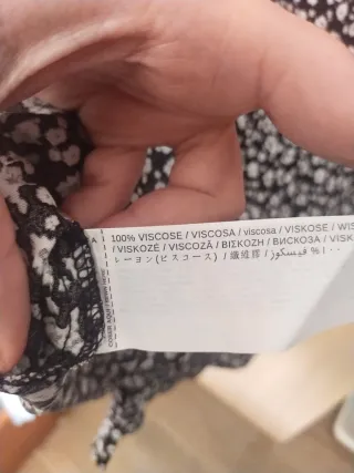 Vestido corto floral Mango