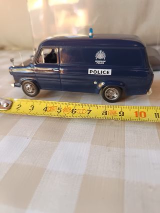 Ford Transit Policía Coche